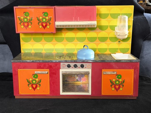 Bunte puppenküche 70er - puppenküche, jahre